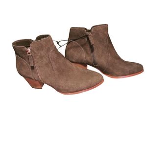 NWOT Madewell Violet and Red, Gray Leather Size 7M